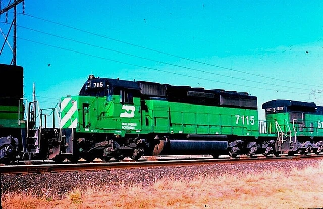 Original Kodachrome Slide Burlington Northern Sd40-2 #7115 Kansas City 1/88