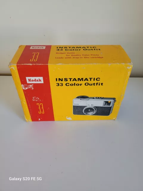 Vintage Kodak Instamatic 33 Colour Outfit Camera in original box