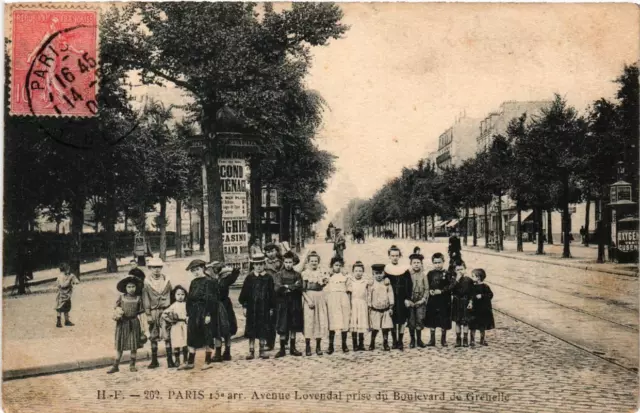 CPA PARIS (15e) Avenue Lovendal. prise du Bd de Grenelle (536863)