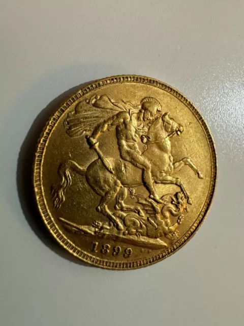 Queen Victoria 1899 Full Gold Sovereign. Excellent condition