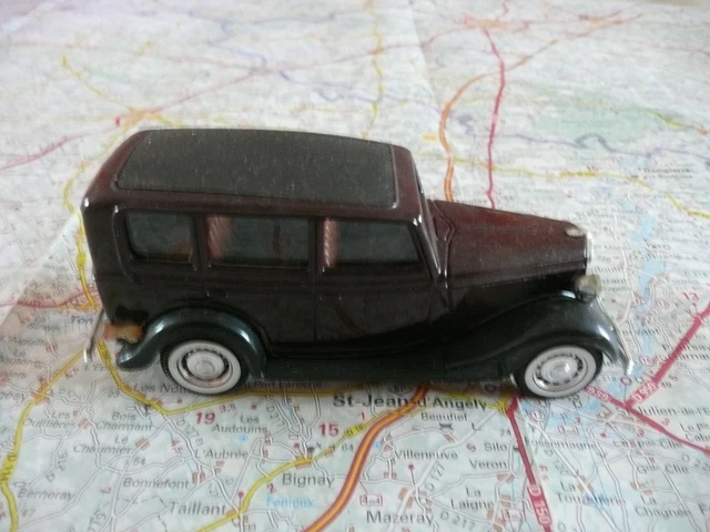 FORD V 8 Berline 1936 Ancienne SOLIDO 1/43