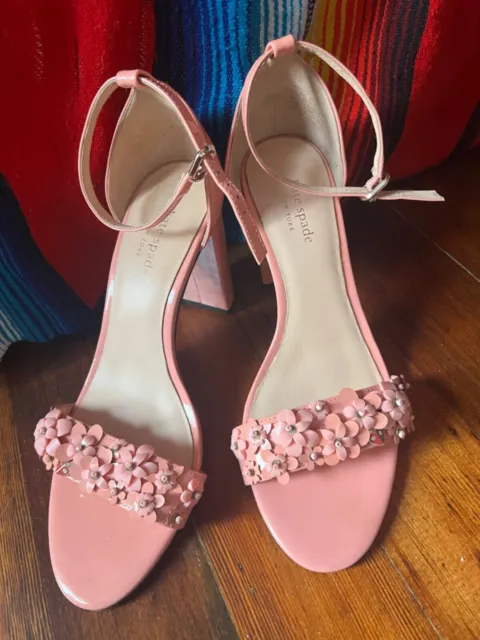 Kate Spade New York Pink Paradisi Flower Patent Leather Sandal Heels size 9.5