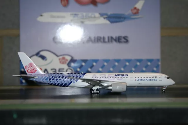 JC Wings 1:400 China Airlines Airbus A350-900 B-18918 (XX4032) 'Carbon'