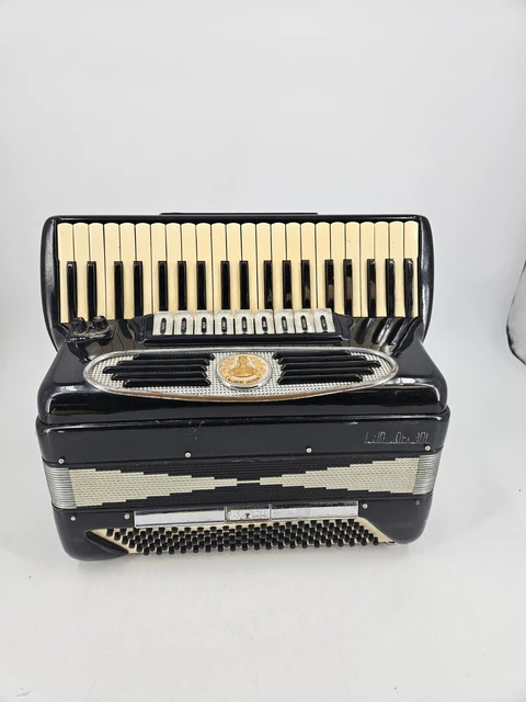 Elvio Soprani Piano accordion 41 key 120 bass Elvio Soprani Piano accordion 41 key 120 bass