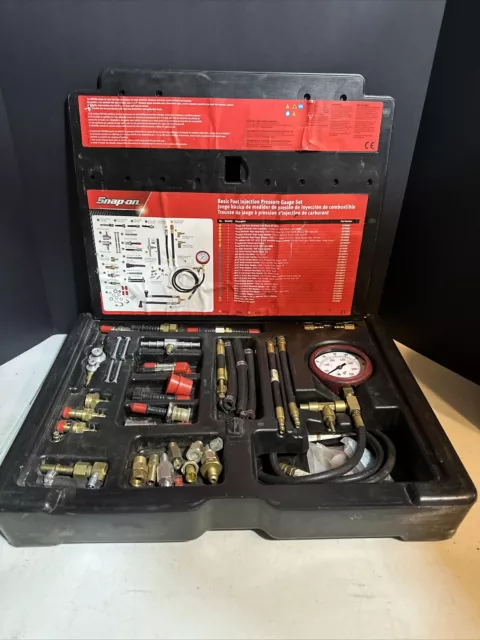 Snap-on Tools Master Fuel Injection Pressure Gauge Test Kit Set EEF1500