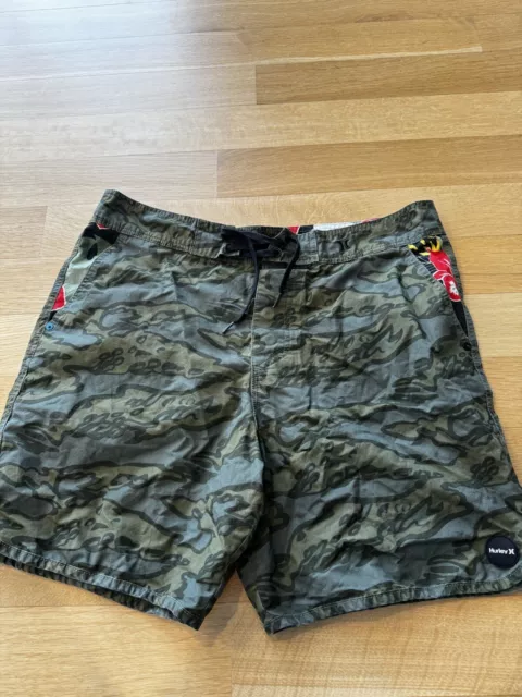 Hurley Swim Trunks Mens 36 Green Camouflage Board Shorts Bathing Suit Mens Camo