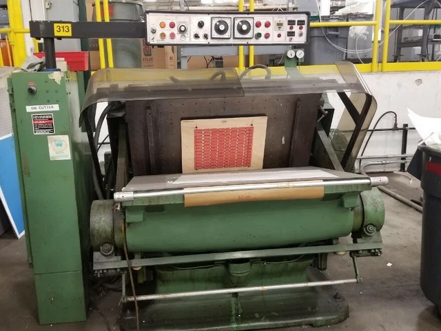 (3)1998 110 Ton Fanuc Milacron Roboshot Injection Molding Machines, Model 110R