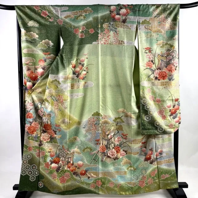 Japanese kimono SILK"FURISODE" GLD/SIL leaves,Coach,Flowers,Gladation,5'4"..3691
