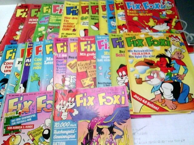 Konvolut bestehend aus 24 Heften, zum Thema: Comics Fix und Foxi. Kauka, Rolf: