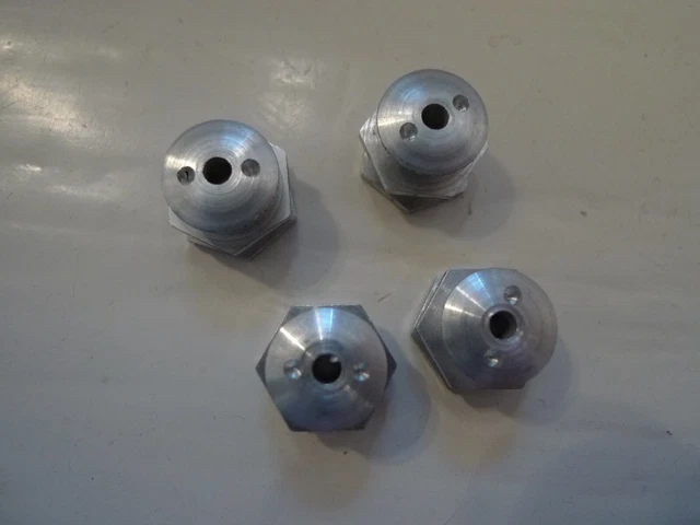 Stahlhelm M38 Fallschirmjager Luftwaffe Schrauben Innenfutter Helmet Bolts Nuts Stahlhelm M38 Fallschirmjager Luftwaffe Schrauben Innenfutter Helmet Bolts Nuts