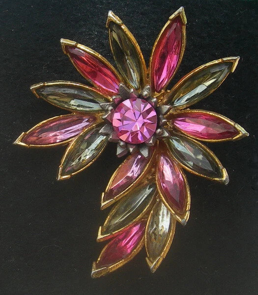 Broche Vintage Années 70 Couleur Or - Fleur émaillée Cloisonnée Bleu Et Noir - Parfait état
