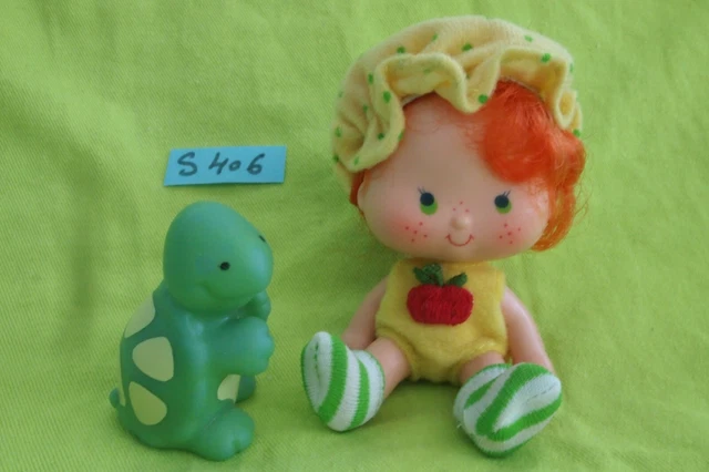 Poupée Charlotte Aux Fraises (Strawberry Shortcake) N°S406 - Occasion