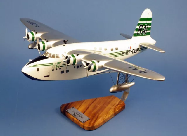 RAI Short S.25 Sunderland VII Flying Boat F-OBIP Desk Top Model 1/72 AV Airplane