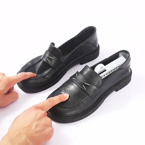 1 Pair Plastic Shoe Tree Shaper Shapes Stretcher Adjustable for Women .H5