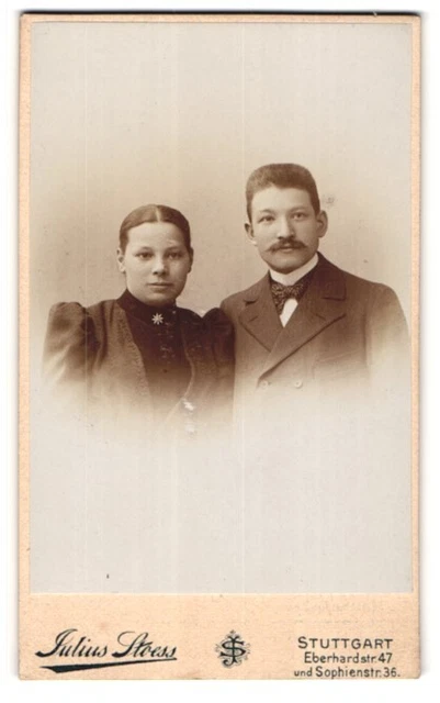 Fotografie Julius Stoess, Stuttgart, Eberhardstr. 47, Junges Paar in modischer