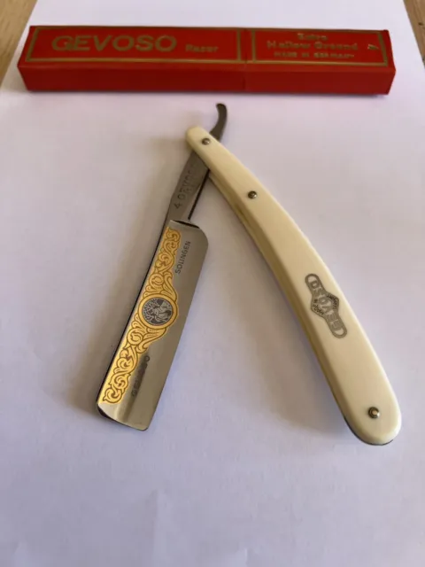 NOS Gevoso 4 6/8 Straight Cut throat Razor