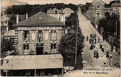 CPA Argenteuil (s. - et-o.) - rue de la republique (290634)