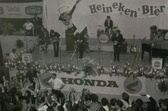The Beatles First World Tour 1964, Blokker Holland, Heineken & Honda -- Postcard