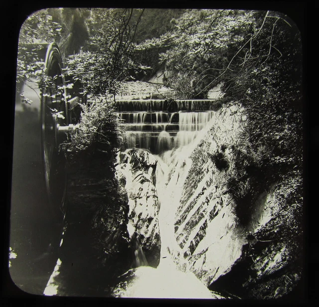 Glas Magic Laterne Rutsche WASSERFALL AT GROUNDALL GLEN C1900 L58
