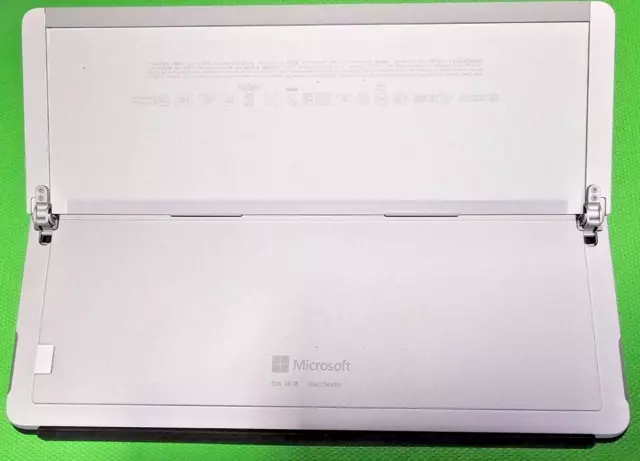 Microsoft Surface Laptop GO 2