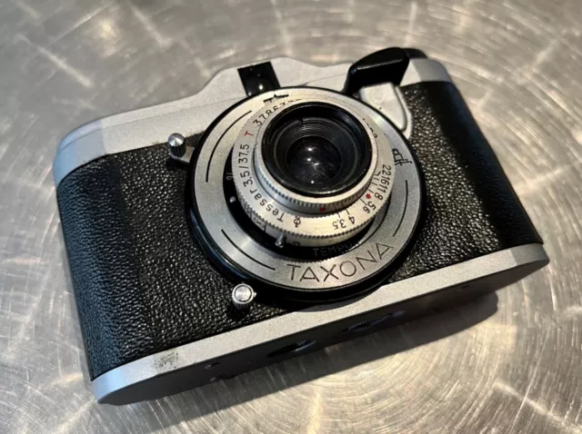 ZEISS Ikon Taxona With ZEISS Tessar Lens 3,5/37,5mm Classic-Camera-Store Dresden