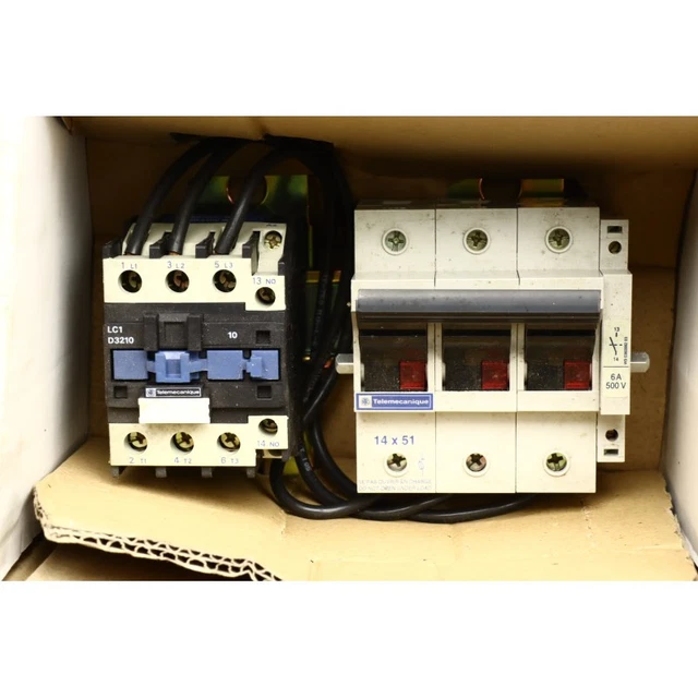 TeSys LE3D Démarreur étoile Triangle En Coffret 30kW Bobine 400Vca Schneider Le3d35v7