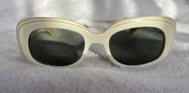 Vintage 60’s B&L Ray-Ban Danette Sunglasses