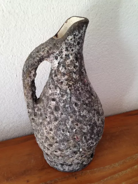 superbe vase cruche pichet en céramique  de  Vallauris   le vaucour