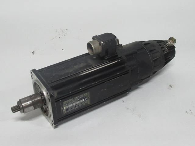 Indramat MAC071C-0-JS-4-C/095-A-0/WI504LV/S001 Magnet Motor 4000RPM ! WOW !