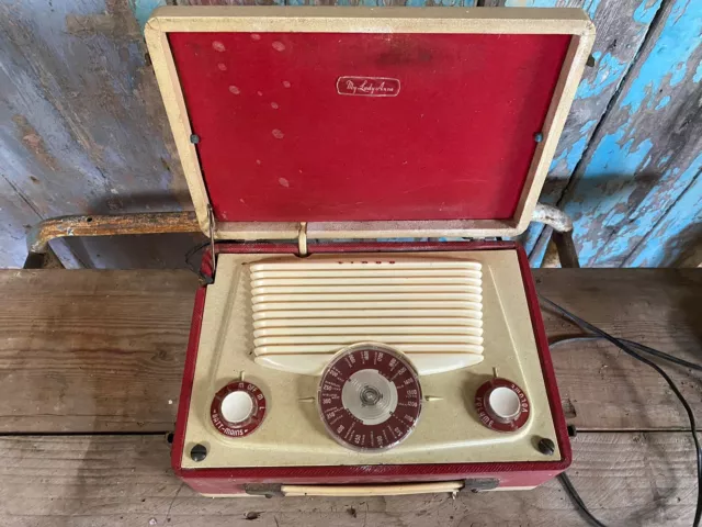 My Lady Anne Radio CN430 Vidor Suitcase Red Tan Vintage Original