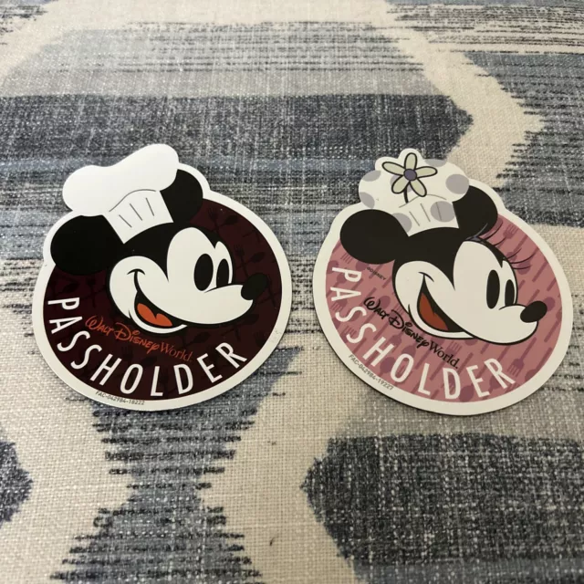 Disney World Chef Mickey & Minnie Mouse Annual Passholder Magnet No Card New