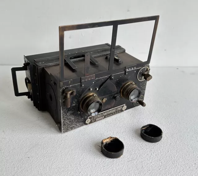 Ancien appareil photo stéréoscopique et panoramique Leroy circa 1900