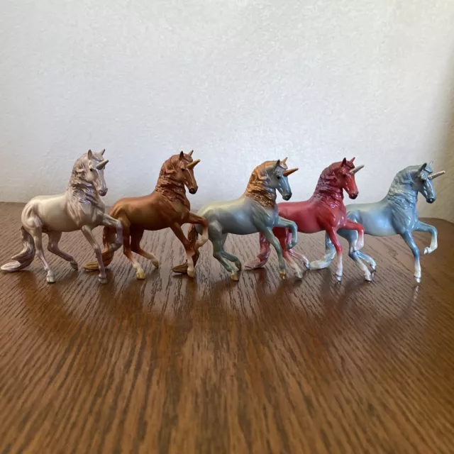 Breyer Horse Stablemate Lot Of 5 Unicorns on Alborozo mold