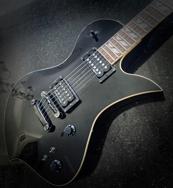 FERNANDES RAVELLE ELITE Sustainer. Duncan Bridge P U 455.00