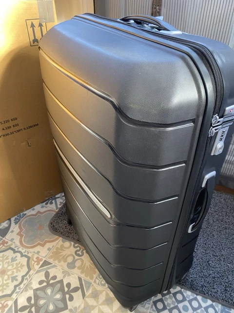 Flux Spinner Largest Samsonite Suitcase Samsonite Flux 68cm 85/85