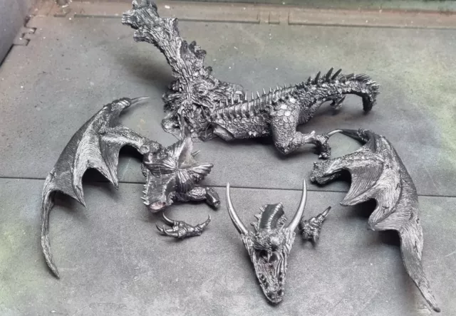 Warhammer Forgeworld Carmine Dragon fuera de imprenta 2