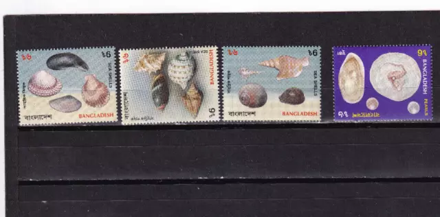 LI04 Bangladesh 1994 Sea Shells mint stamps