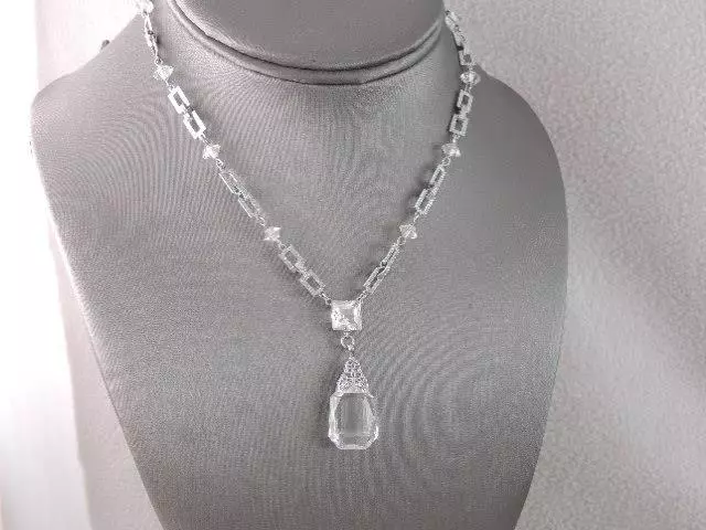 Art Deco Rhodium Plate Crystal Pendant Necklace