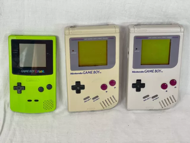 3 Vintage Nintendo GameBoy Gray & Color Console Lot - Game Boy Parts or Repair! 3 Vintage Nintendo GameBoy Gray & Color Console Lot - Game Boy Parts or Repair!