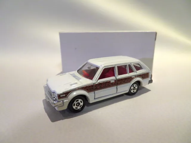 1/59 tomica Honda Civic Country tomy diecast (made in Japan) white