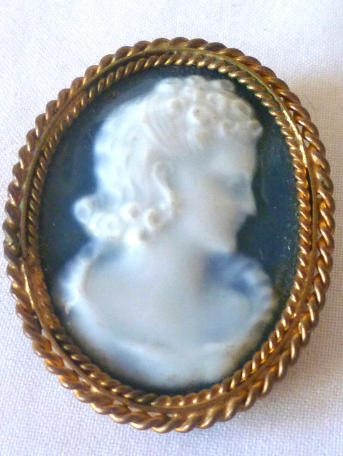 ANCIENNE GRANDE BROCHE Limoges Émaux D'Art Portrait de princesse