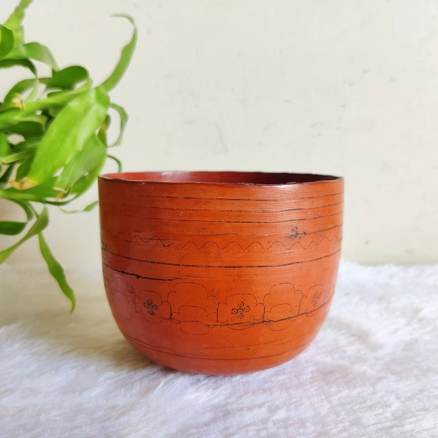 1910s Vintage Lacquered Hand Painted Straw Woven Burmese Wooden Bowl W636