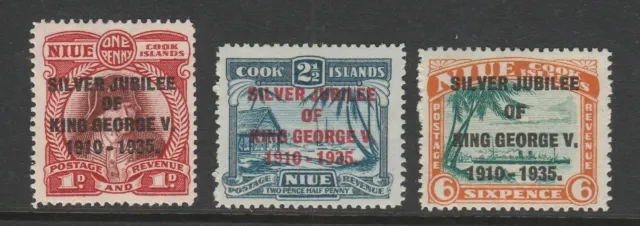 Niue 1935 Silver Jubilee set SG 69-71 Mnh.