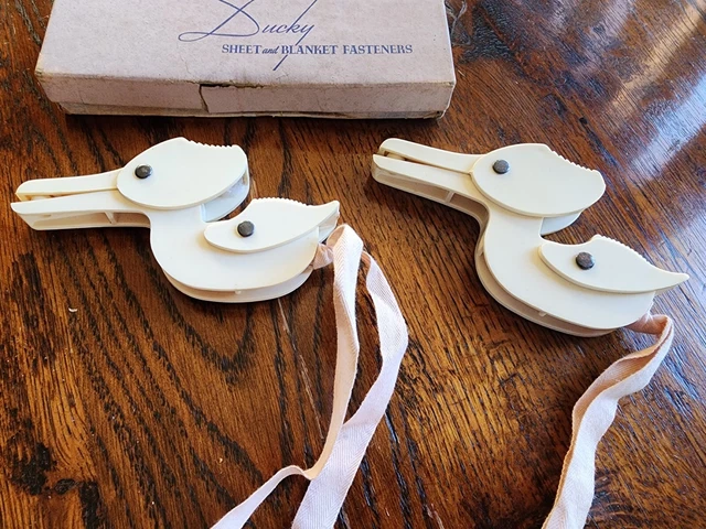 Vintage Cream Stork Blanket Sheet Clips Fasteners Baby Plastic Birds + Box 50's