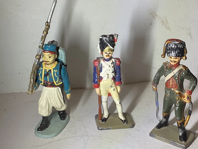 Soldats De Plomb De La Grande Armée De Napoléon LOT DE TROIS Soldats de Plomb Anciens: Grande Armée Napoléon,guerre