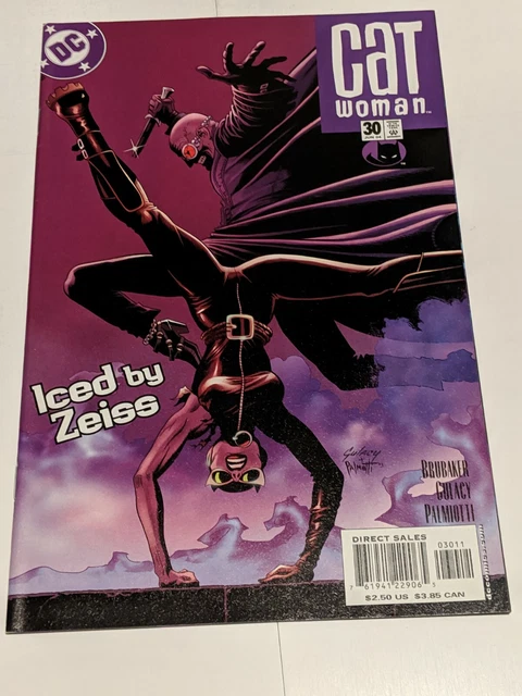 Catwoman #30 June 2004 DC Comics Brubaker Gulacy Palmiotti