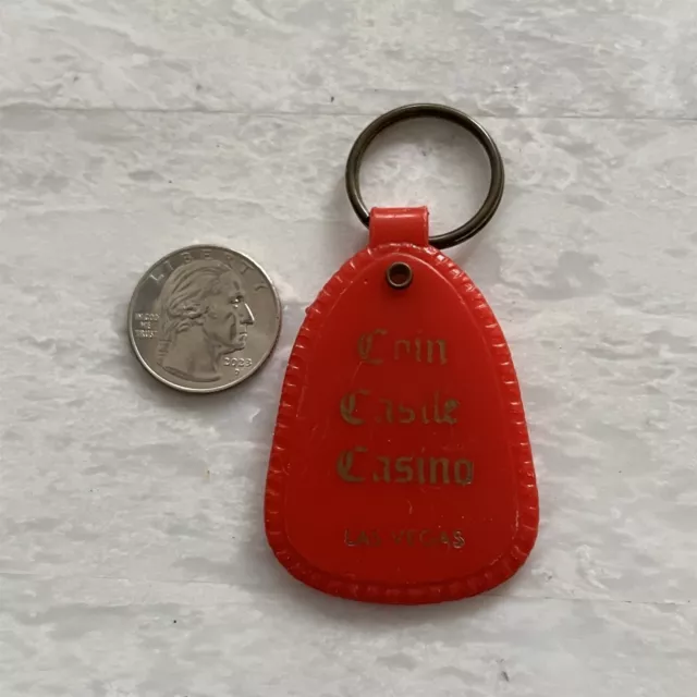 Coin Castle Casino Las Vegas Letters Initials M.E. VTG Keychain Key Ring #44102