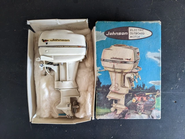 Vintage JOHNSON No. 33 Electric Outboard Model Boat Motor w/Box Vintage JOHNSON No. 33 Electric Outboard Model Boat Motor w/Box