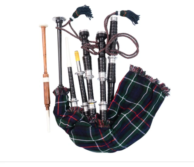 Rosewood Highland Bagpipe Black Finish Combed & Beaded