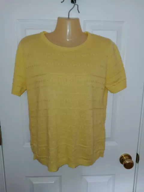 Alfred Dunner Women's Yellow Short Sleeve Pullover Sweater - Size Petite Large